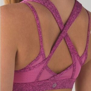 Lululemon Get Down Bra size 4
Rio Mist Pink Paradise Red Grape / Pink Paradise